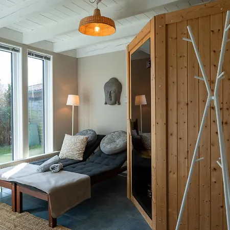 Gemuetliches Holzhaus Mit Sauna An Der Ostsee Und Schlei Semesterbostad
