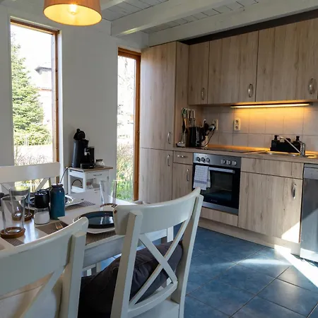 Prázdninový dům Gemuetliches Holzhaus Mit Sauna An Der Ostsee Und Schlei