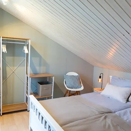 Gemuetliches Holzhaus Mit Sauna An Der Ostsee Und Schlei Semesterbostad *